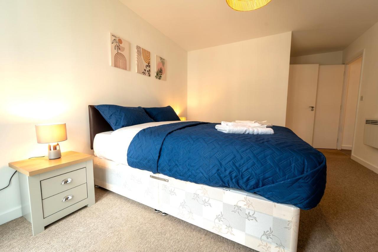 Spacious Apartment In Woking Town Centre Exteriér fotografie